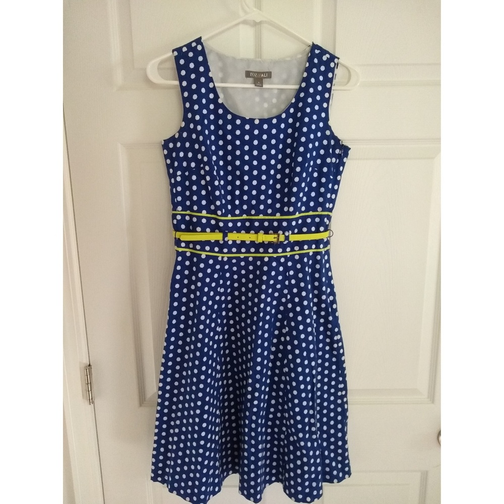 Roz&Ali Royal Blue heptagon Dress size 4